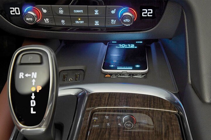 Buick Encore GX 2020 interior