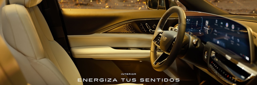 Sorpréndete y energiza tus sentidos con el lujoso y tecnológico interior de la nueva Cadillac Lyriq, camioneta eléctrica