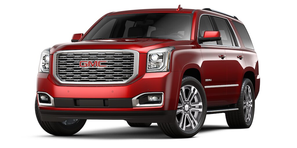 Yukon Denali 2020 en color rojo carmín