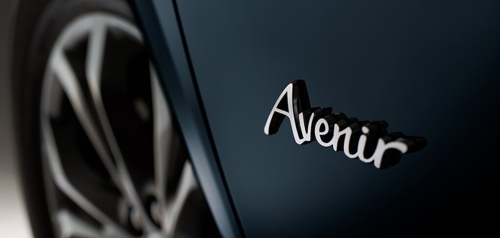 Enclave 2021 Exterior